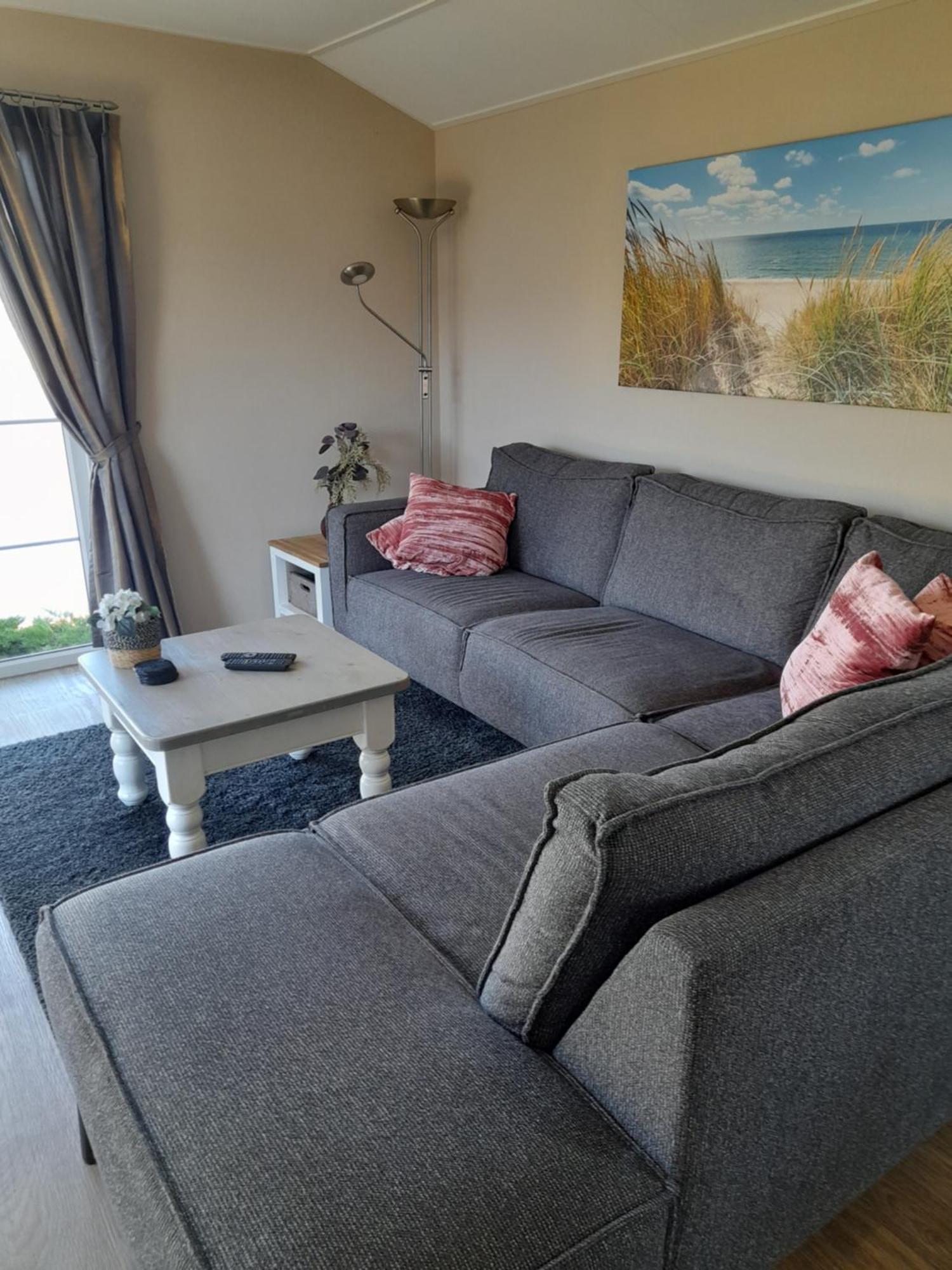 Chalet Makkum C99B Met Prive Gelegen Tuin Aan Het Water 외부 사진
