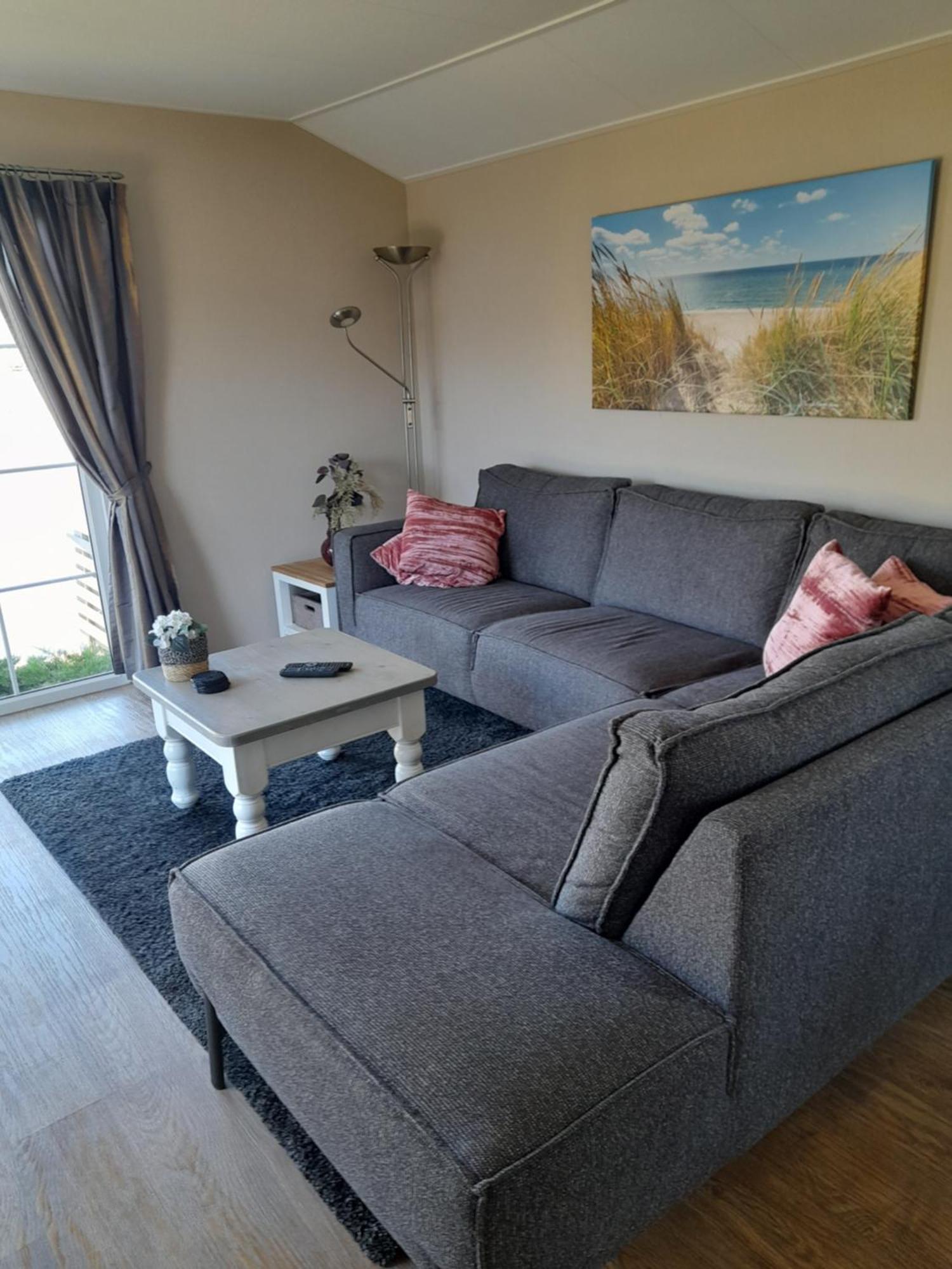 Chalet Makkum C99B Met Prive Gelegen Tuin Aan Het Water 외부 사진