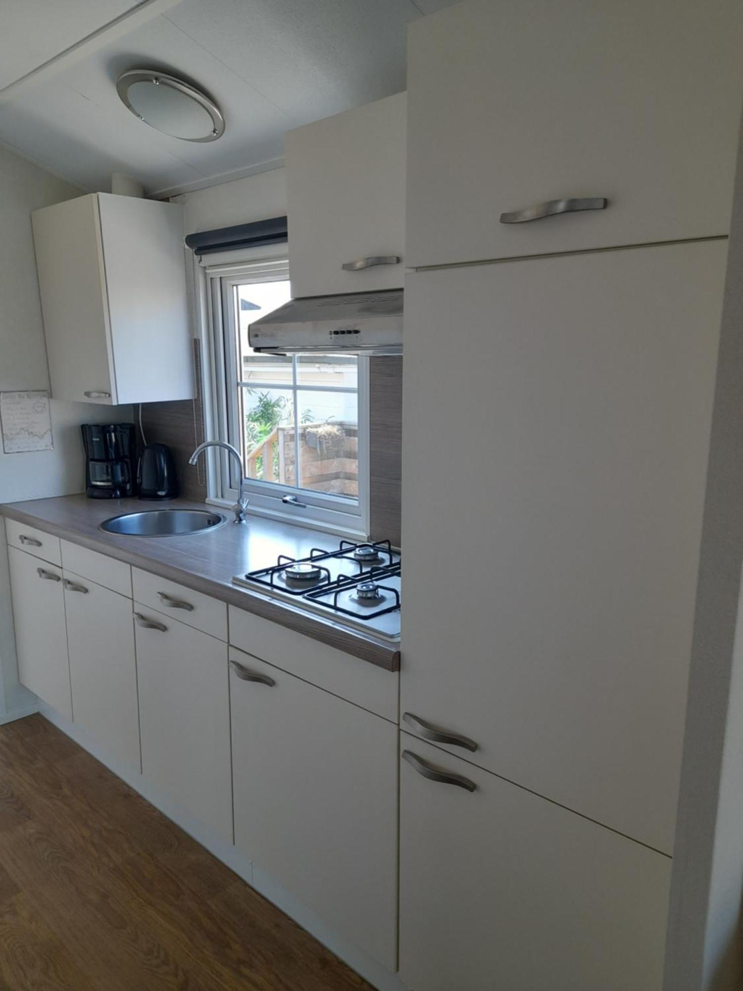 Chalet Makkum C99B Met Prive Gelegen Tuin Aan Het Water 외부 사진