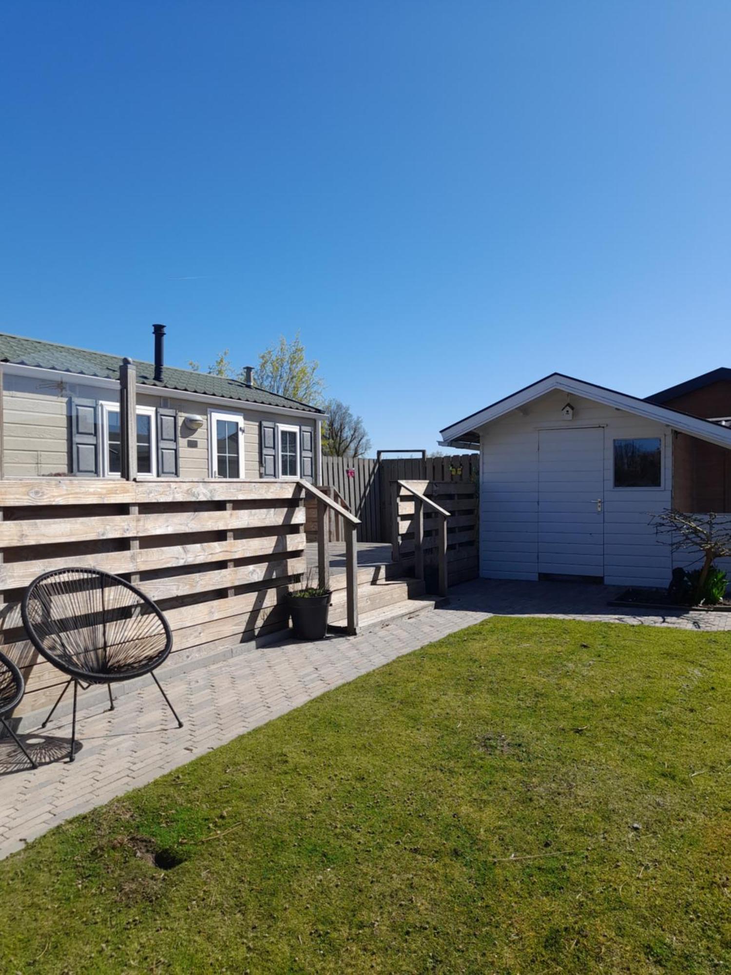 Chalet Makkum C99B Met Prive Gelegen Tuin Aan Het Water 외부 사진